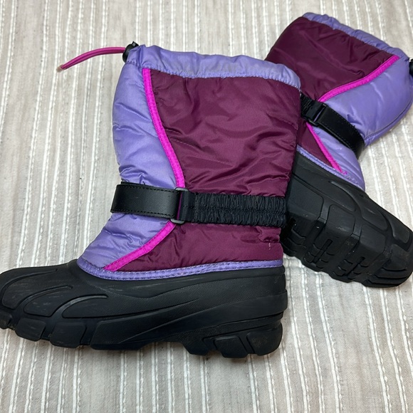 Sorel purple snow boots size 5 - Picture 4 of 8